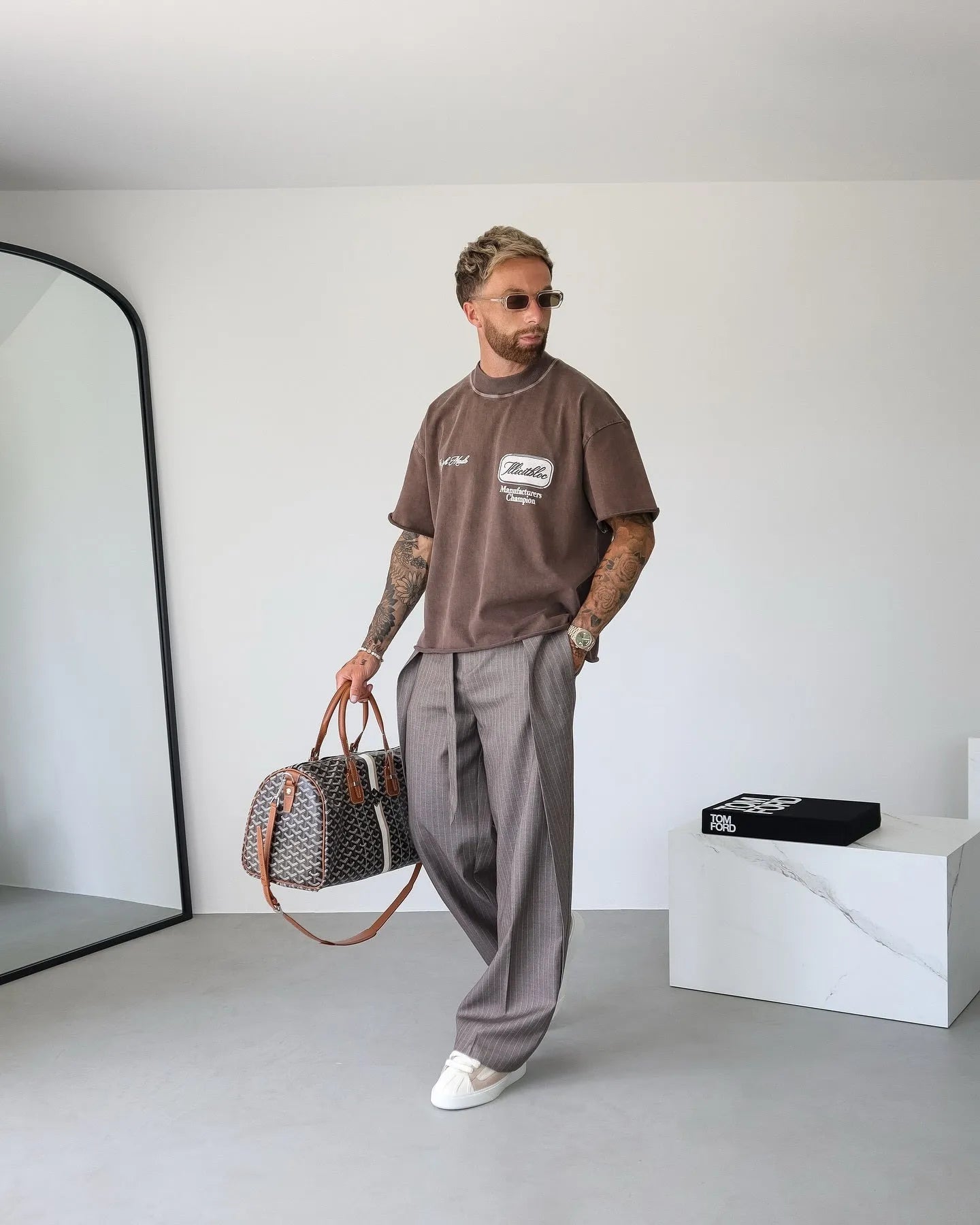 Men's casual striped lace-up full-length polyester trousers with drawstring waist in regular fit