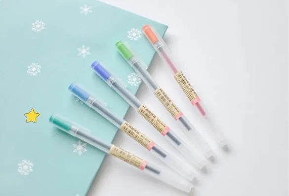 Pack of 12 Muji gel pens with 0.5mm fine nibs.