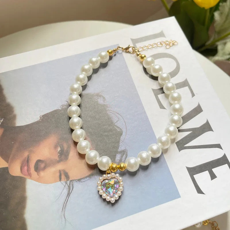 Retro love crystal pendant imitation pearl pet necklace for cats and dogs, colour options black coral blue green pink purple red sapphire blue