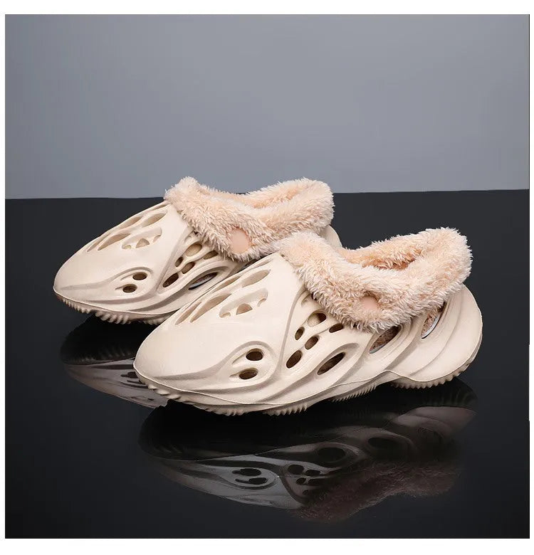 Children's cotton hole shoes in black cotton, EVA upper, slip-on design, side view