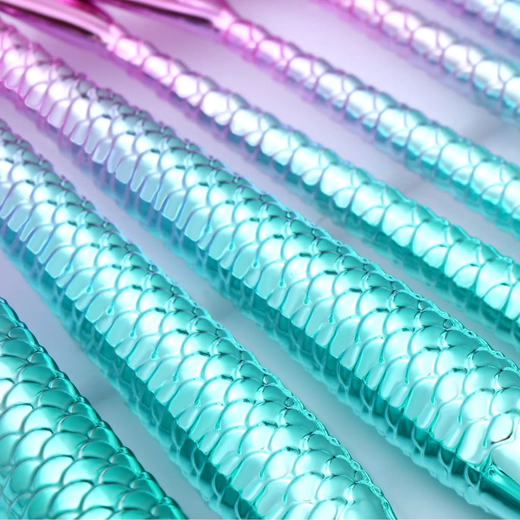 11-piece mermaid makeup brush kit with synthetic bristles, angled and tapered shapes