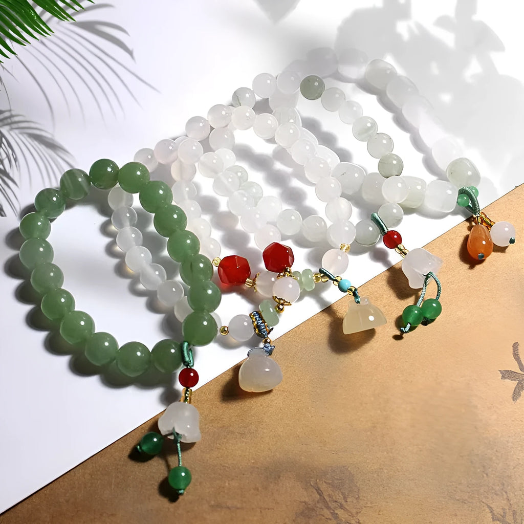 Natural white agate round beads bracelet with Chinese geometric lily pattern