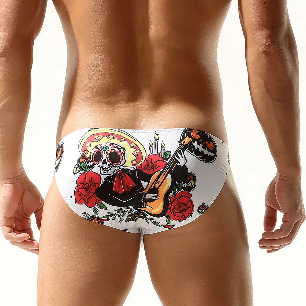 Men's triangle polyester low-waist briefs in white rose colour
