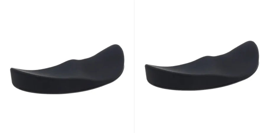 Ergonomic silicone mouse wrist rest pad with black gliding surface for right hand use