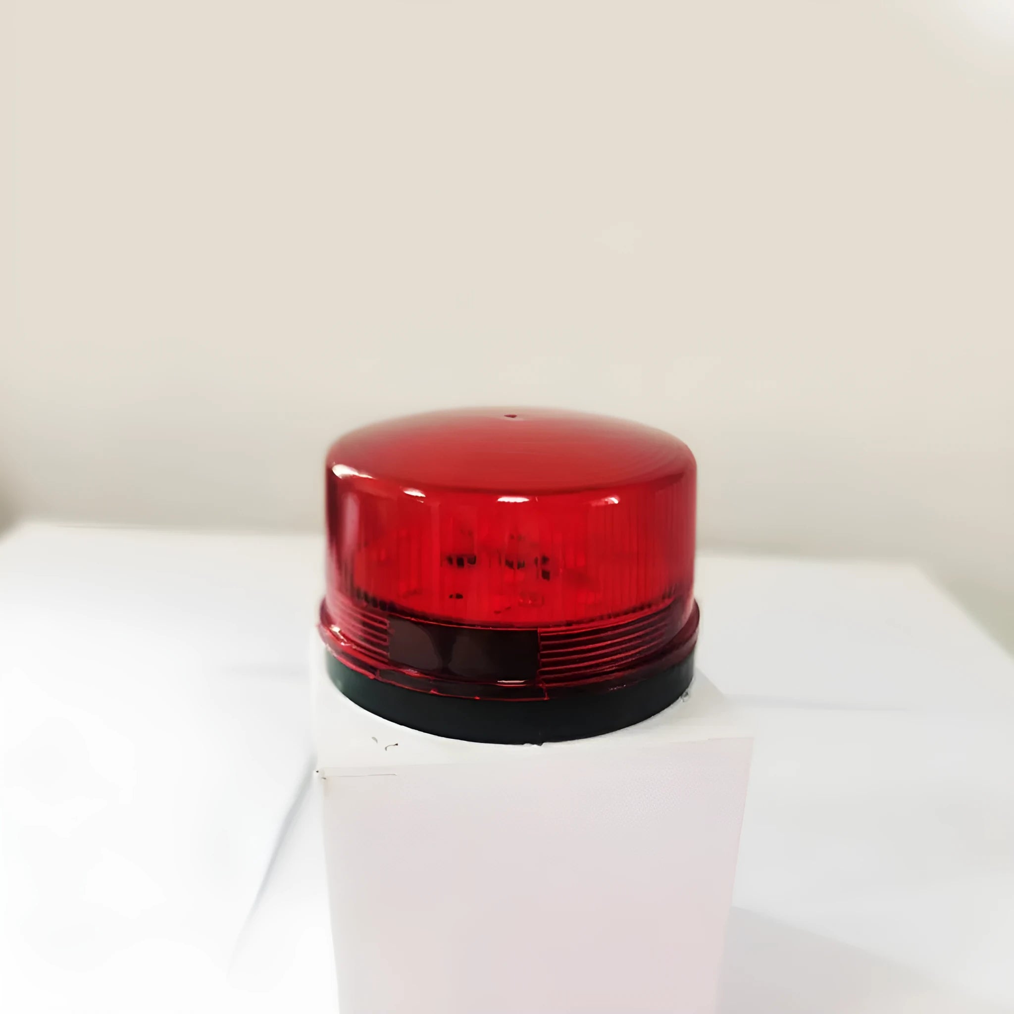 HC-79 small flash 24v warning and alarm light with 73mm diameter red housing