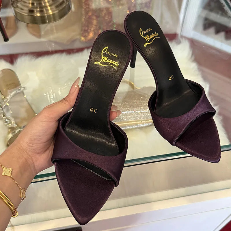 Women's black patent leather stiletto sandals with pointed toe and strap, 8cm heel