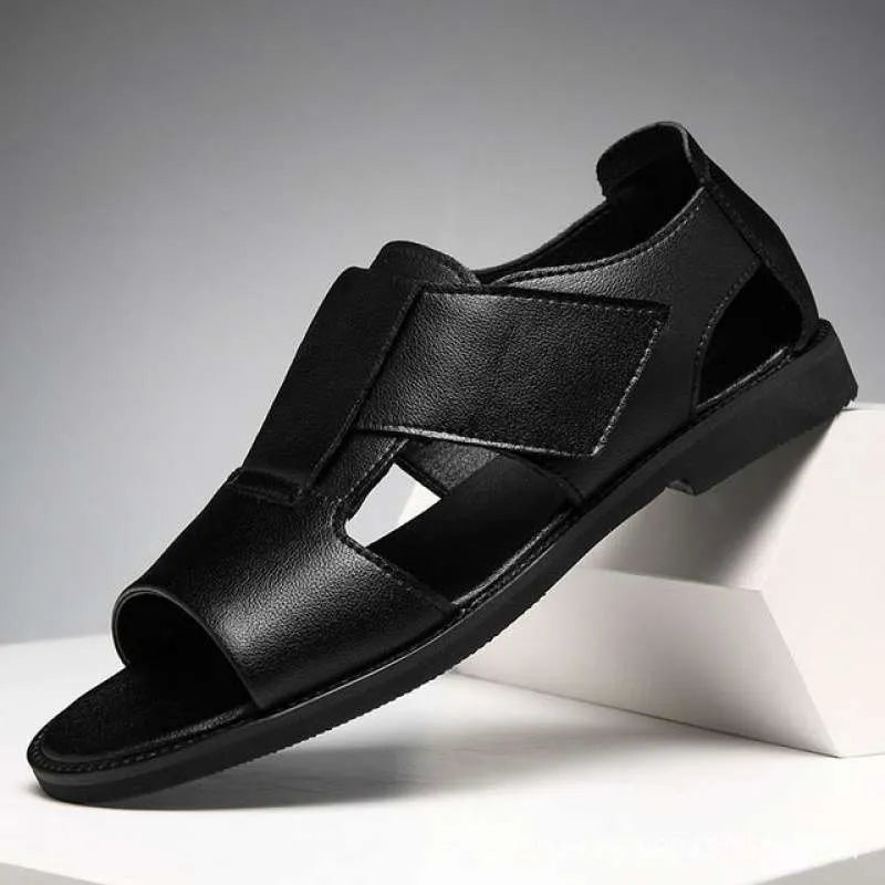 Men's black and brown leather Roman-style casual sandals with open toes and rubber soles