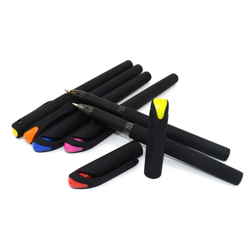 Plastic gel pen 14cm long with black ink in pack of 10 random colours