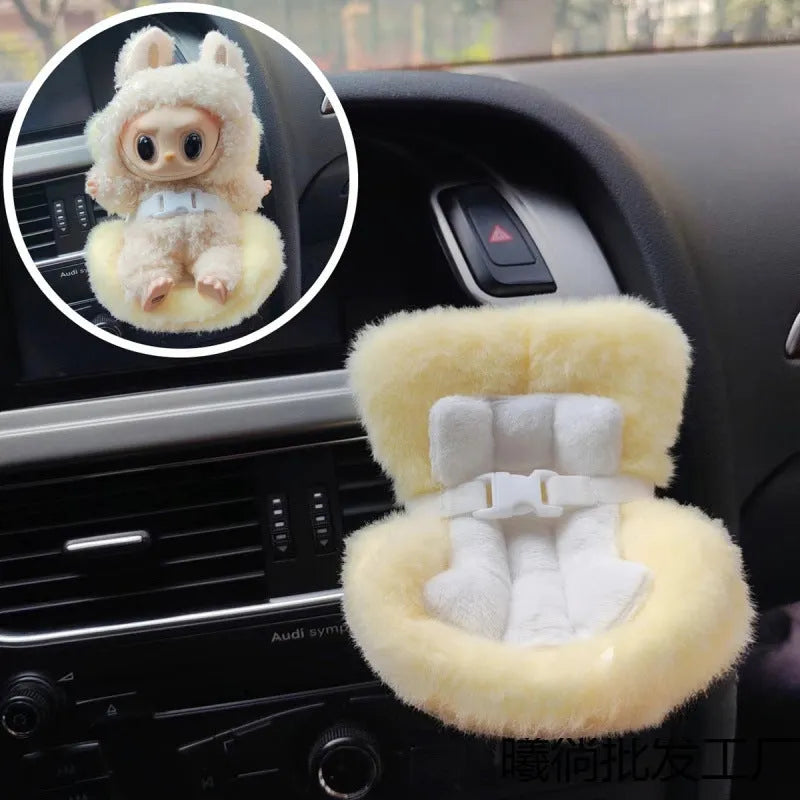 Plastic doll car safety seat ornament in plush Deluxe Edition colour with black safety belt