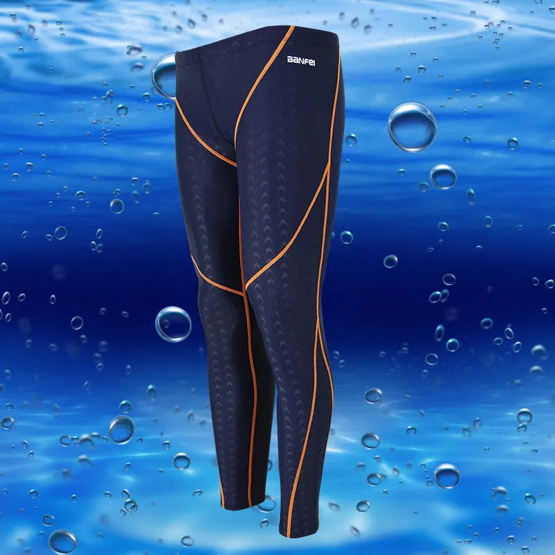 Men's nylon cropped swimming trunks in briefs style with sun-proof fabric