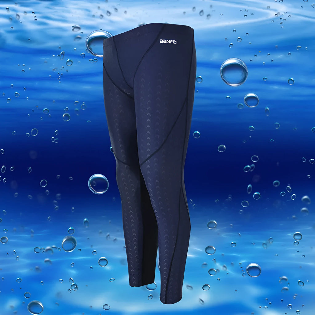 Men's nylon cropped swimming trunks in briefs style with sun-proof fabric