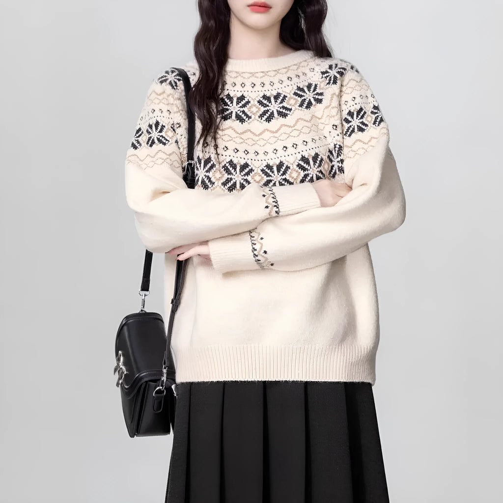 Women's milky white vintage fair island geometric knit pullover sweater with a crew neck and long sleeves.