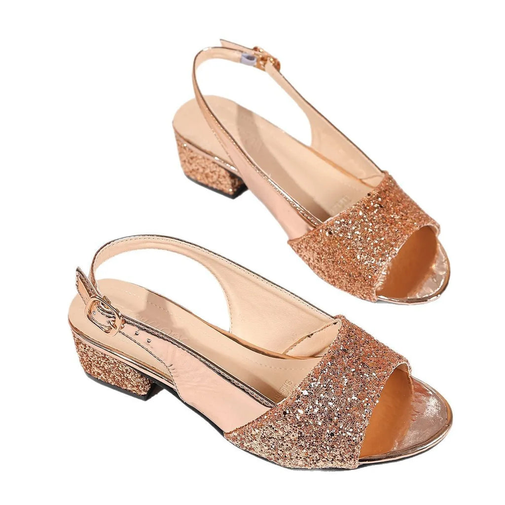 Open toe buckle sandals with fish mouth toe holder in silver colour