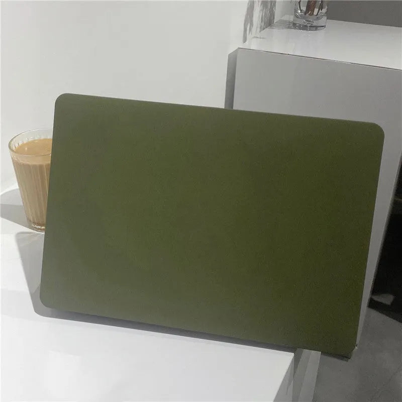 MacBook Notebook Protective Shell in Quicksand Army Green hard case for Apple laptops