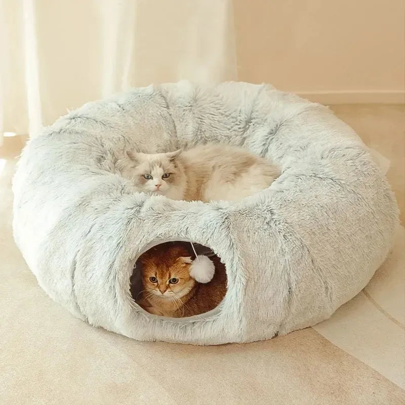Gray plush cat bed mat measuring 85 by 85 by 26 centimetres, placed on floor for winter use