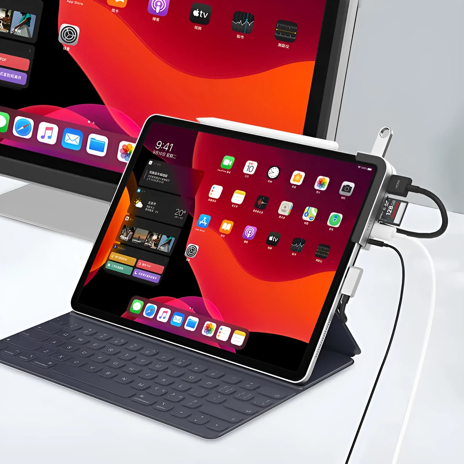Silver aluminium grey USB-C 6-in-1 docking station for iPad Pro with HDMI port and card reader