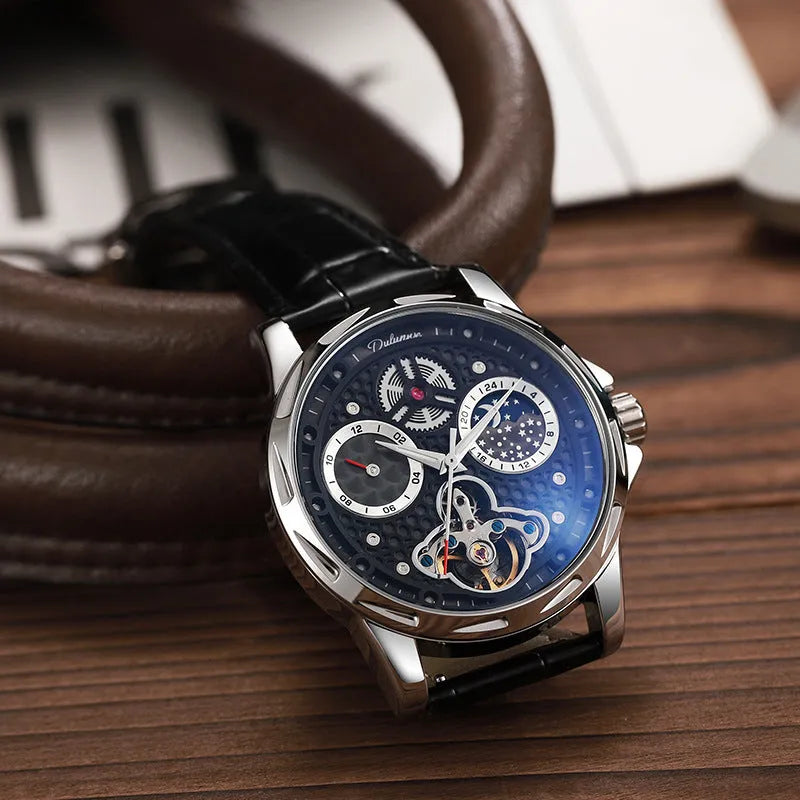 Men's automatic business watch with luminous hands on steel bracelet