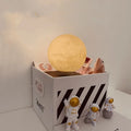 Maglev floating moon planet night light with USB power and astronaut figurines