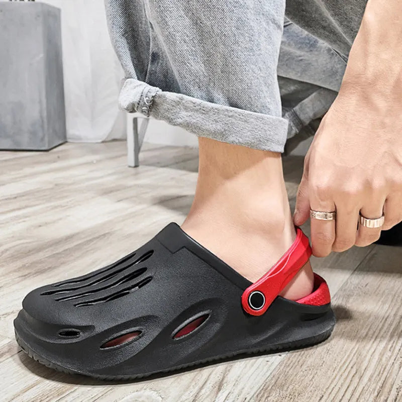 Men's beach sandals with soft-soled toe, artificial PU upper, rubber sole, back tie closure, black colour