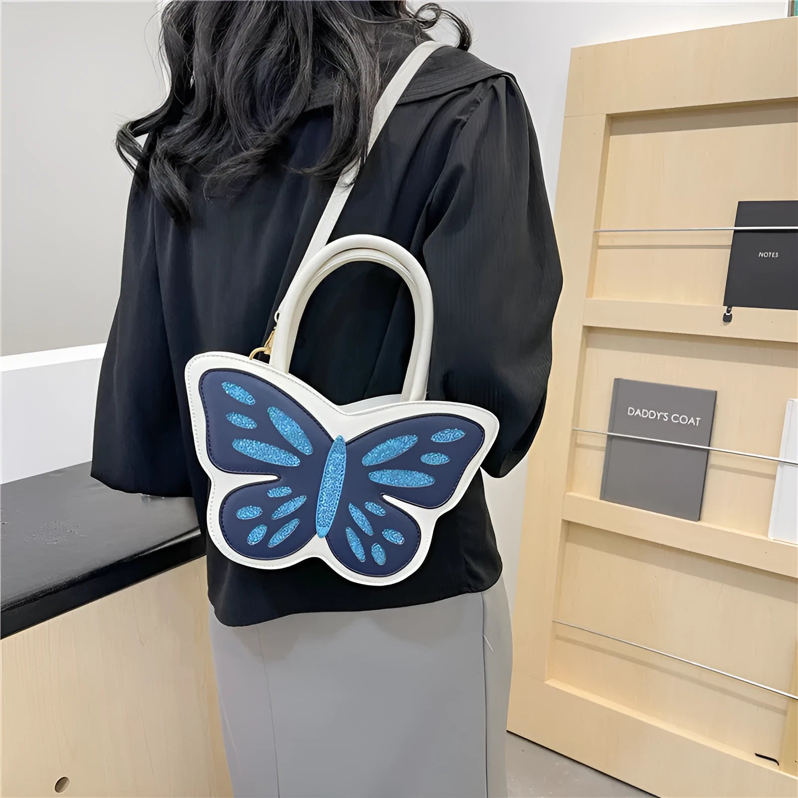 Small square crossbody bag in PU leather with contrast colour detail