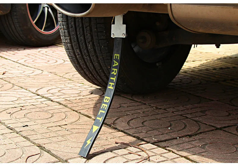 Black rubber and copper car electrostatic grounding chain, 370 mm long, for static discharge.