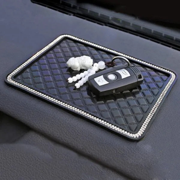 Car interior silicone anti-slip mat 18x14cm for perfume bottle on dashboard