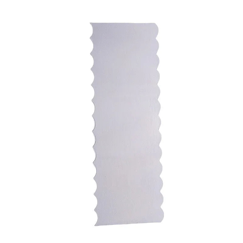 Stainless steel cake decorating scraper with polygonal edge for geometric cream patterns