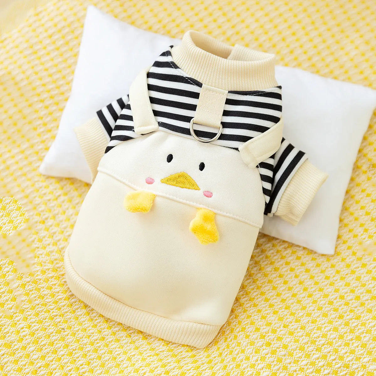 Fashion autumn thin dog pattern sweater in white, cartoon style, polyester fibre, front view