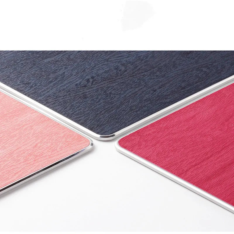 Oversized aluminium alloy mouse pad, 249 x 200 x 3.2mm, chamfered CNC edge, embedded silicone base, black option