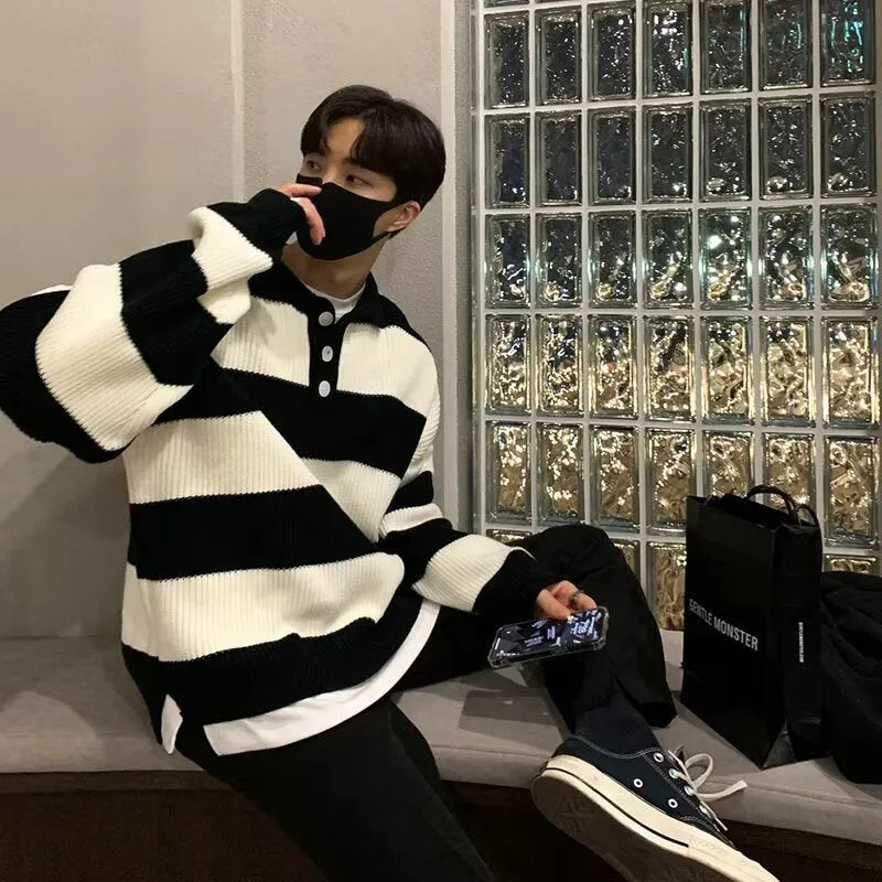 Men's loose striped pullover sweater coat in black or grey colour, long sleeves.