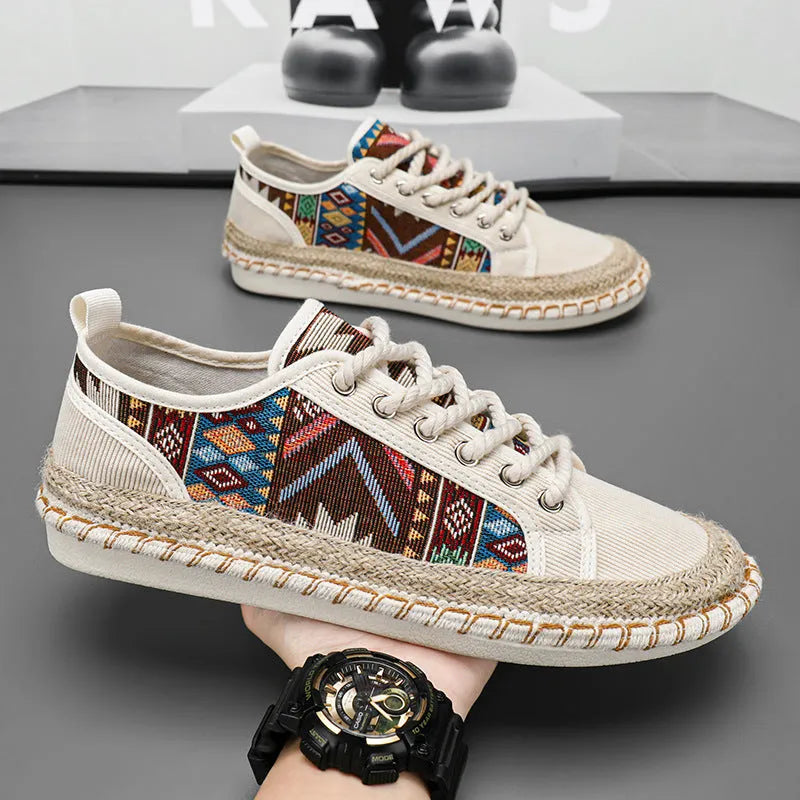 Men's casual summer shoes in breathable cloth fabric with round toe design