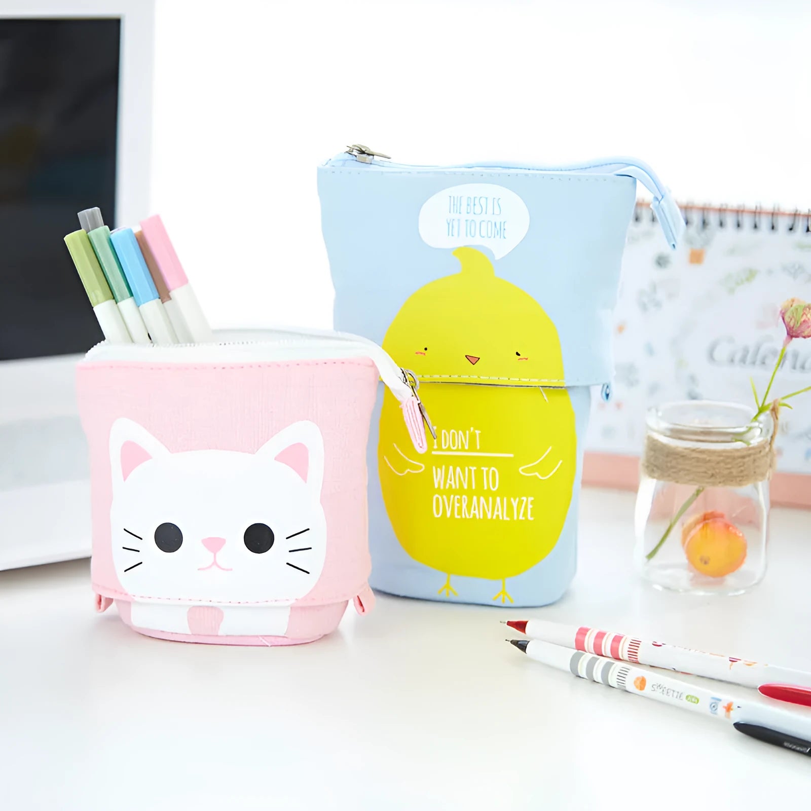 Korean-style round canvas pencil case with cartoon animal design measuring 19cm