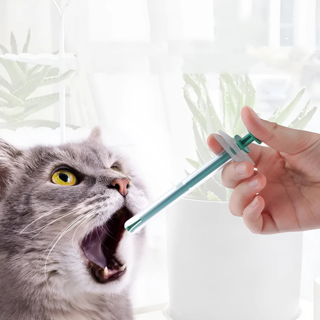 Cat and dog universal syringe medicine feeder 2 pack with PP and PVC, designed for wet and dry medication administration