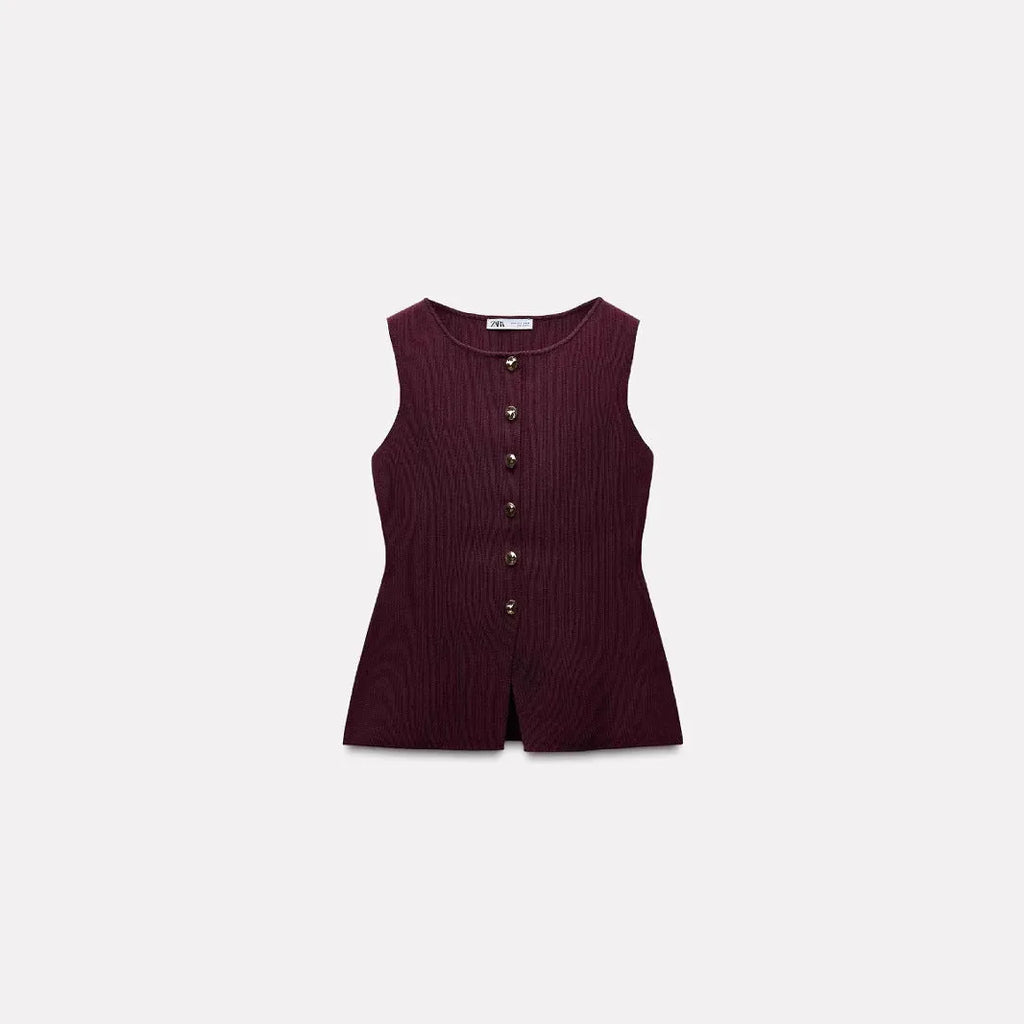 Dark red viscose sweater vest with gold buttons and 3D pattern, slim fit sleeveless design