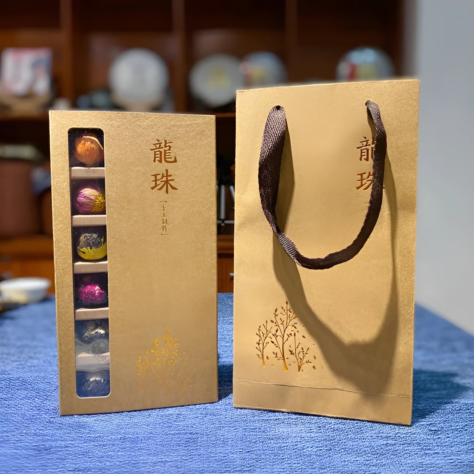Six flavour flower tea gift box with 18 tablets featuring jasmine, lily, peony, yellow chrysanthemum, rose, and chrysanthemum