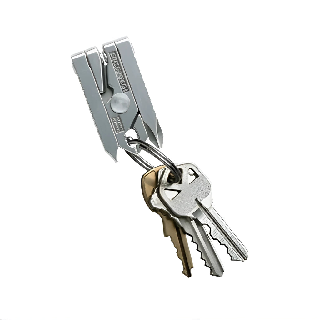 Silver multifunctional mini pliers in 420 stainless steel, closed length 47mm, expanded 82mm, on a plain background.