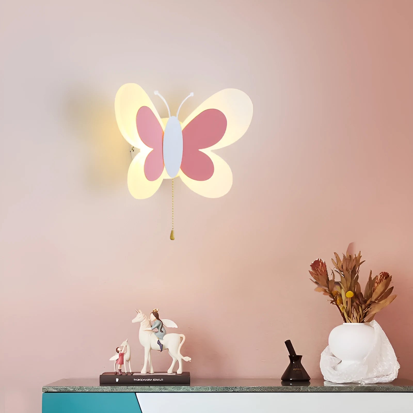 Butterfly-shaped acrylic children bedroom wall lamp in pink and white with cartoon design 240x170x105mm