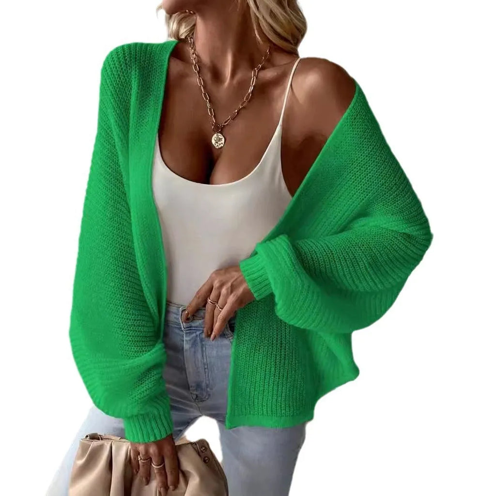 Women's batwing sleeve cardigan in solid colour with loose fit and contemporary design