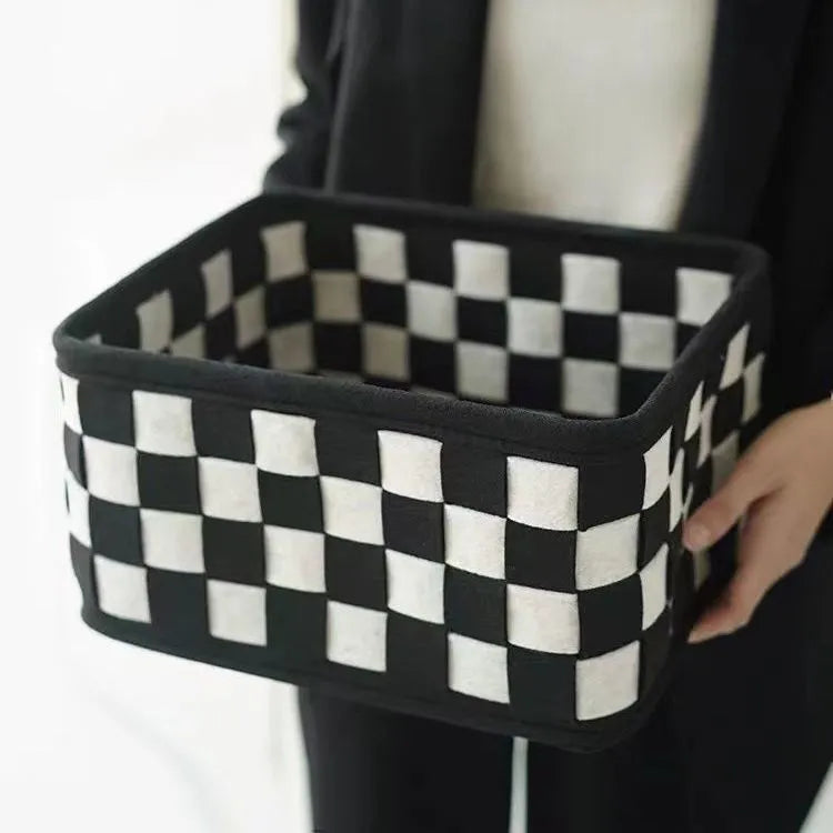 Checkerboard woven felt storage basket with folding design measuring 37x29x19.5cm