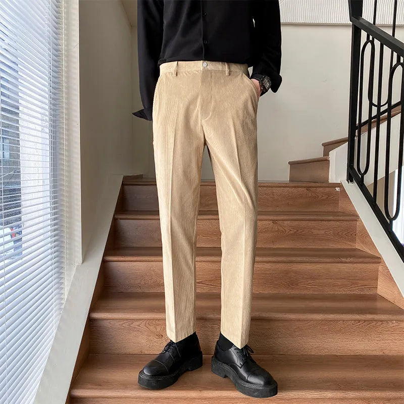 Non-ironing wool-blend straight-leg trousers in black, mid-waist cropped pencil pants for youth