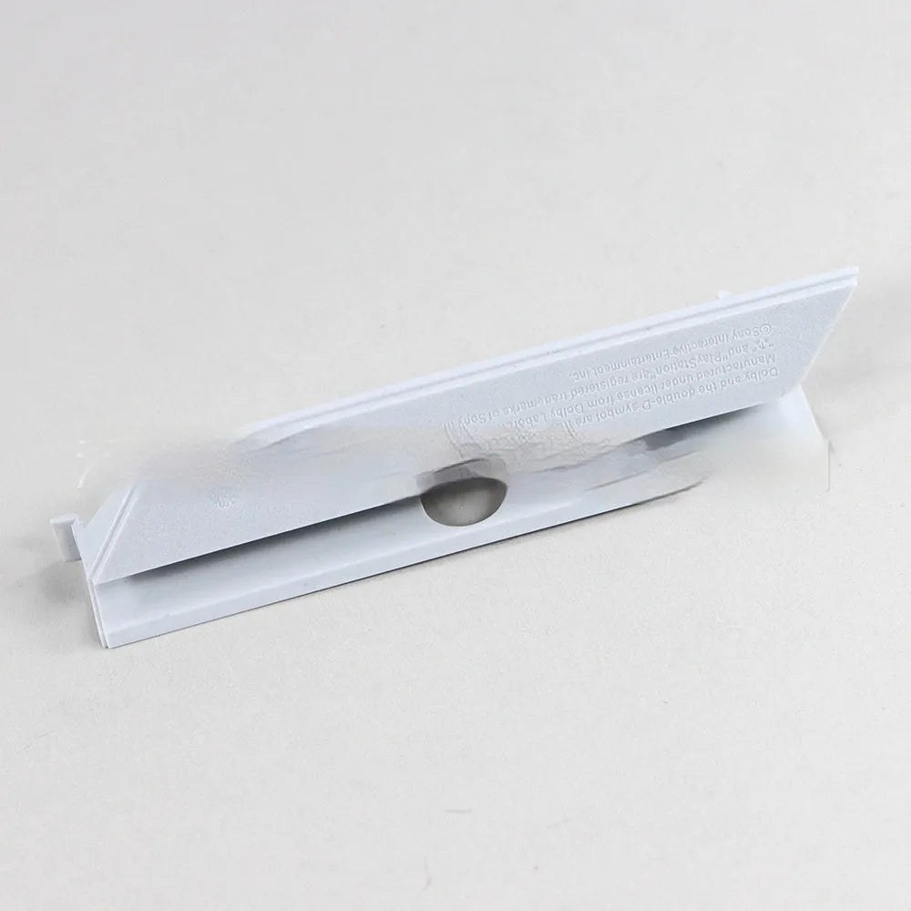 Black and white plastic hard disk baffle cover for 3.5-inch and 2.5-inch PC drive bays
