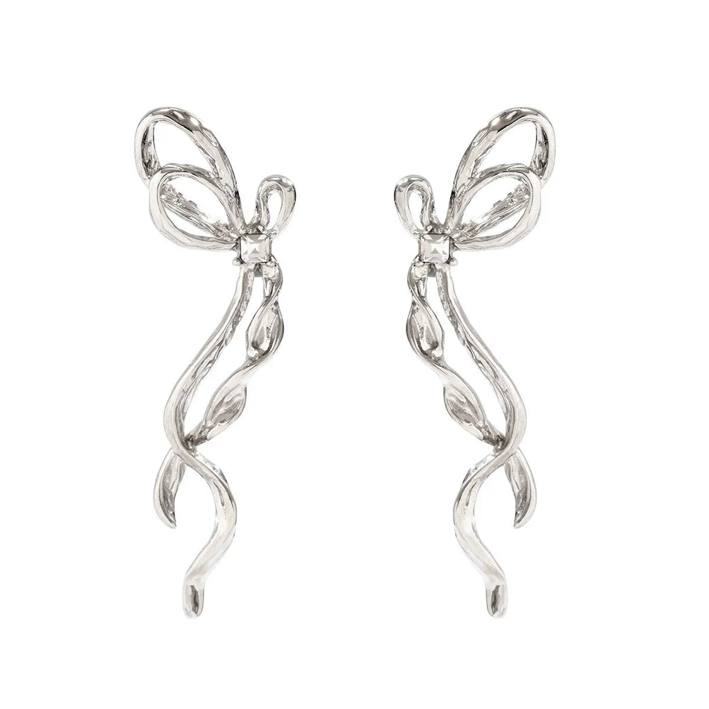 Alloy electroplated bowknot earrings in white K colour, women's fashion jewellery, bow shape stud earrings