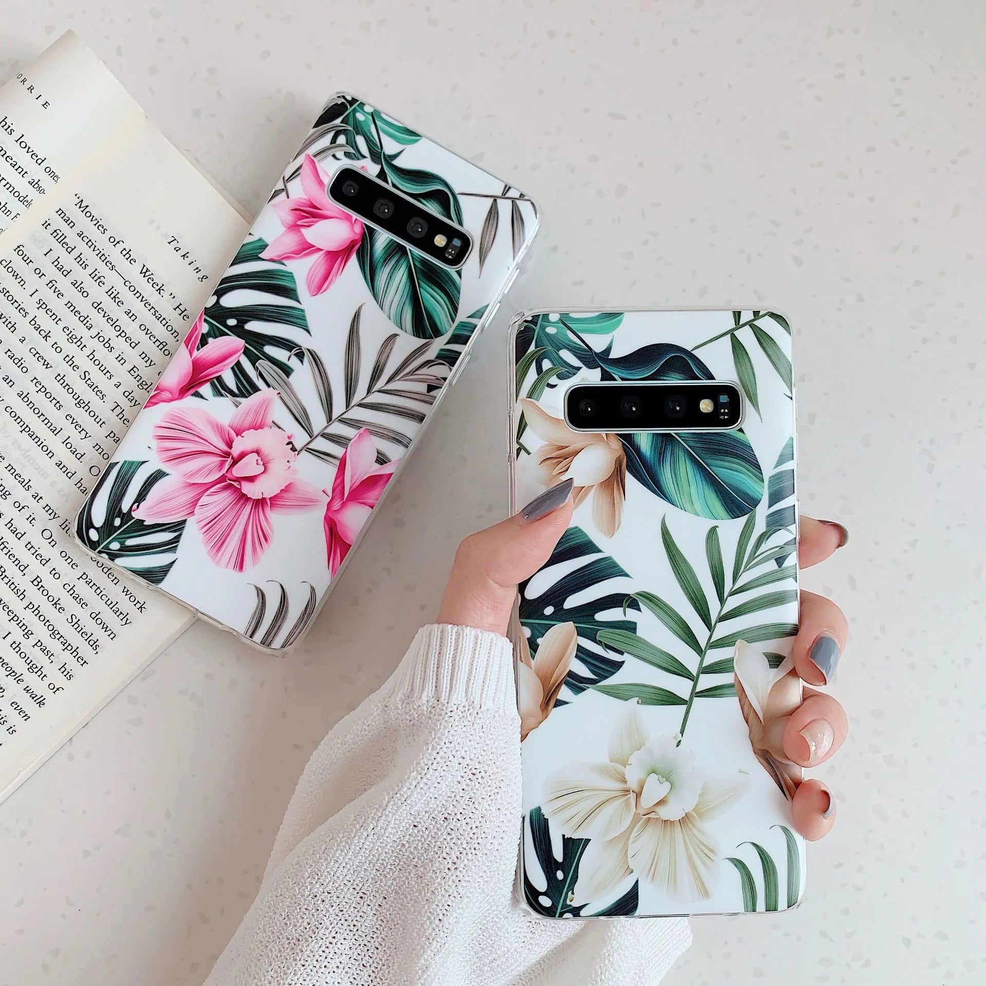 Samsung phone case with floral TPU back cover in safflower pattern