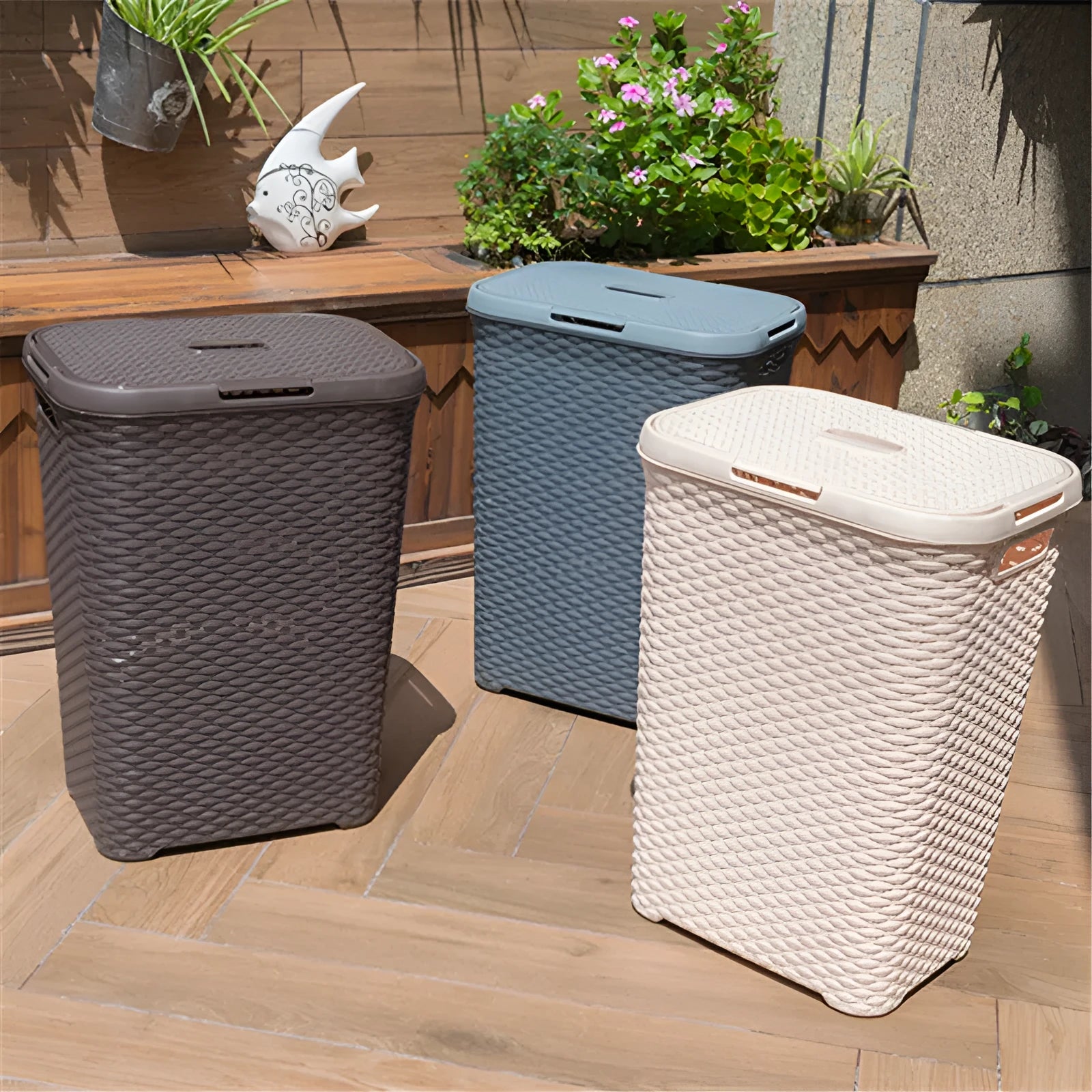 Plastic rattan woven laundry basket in beige, 44x34x62cm polypropylene construction
