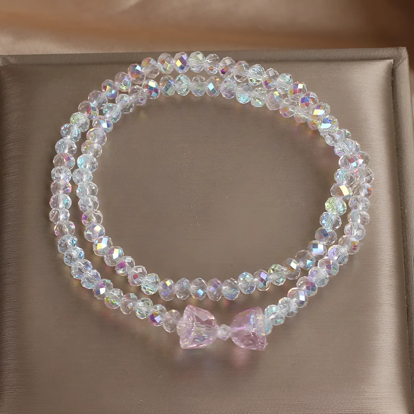 Women's double-circle crystal Mori style bow bracelet in green with colourful crystals