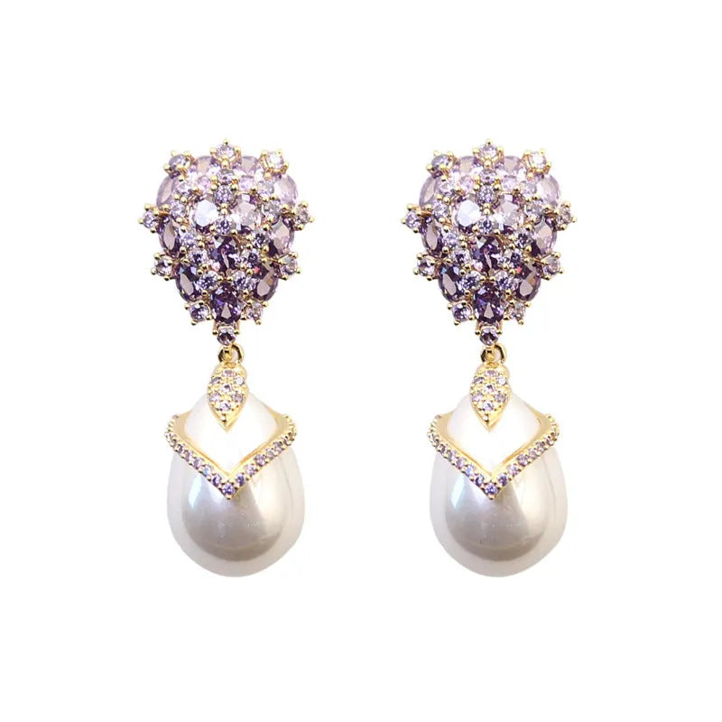 Drop-shaped women's pearl earrings with zircon stones in copper 18K setting