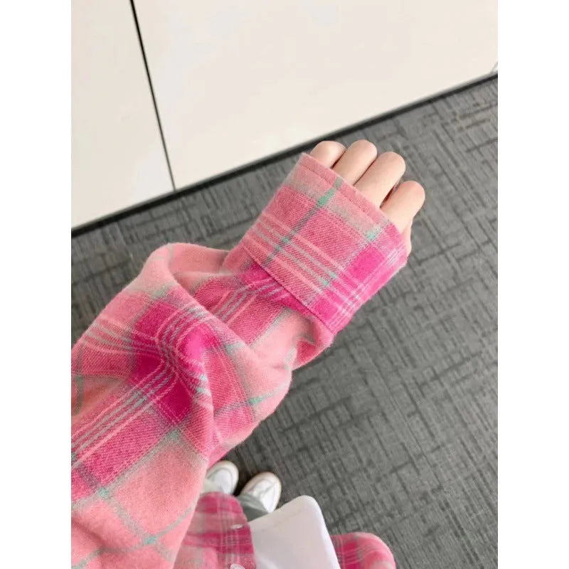 Women's loose pink plaid shirt with long sleeves, contrast colour, cardigan style, 50cm length, sizes S-XL.