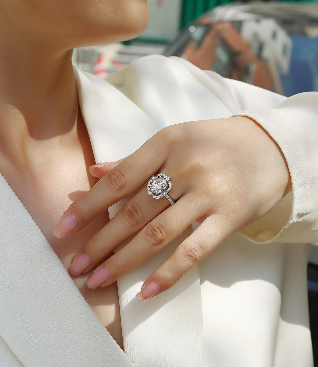 Camellia moissanite wedding ring set with egg-shaped 8x10mm stone, platinum-plated S925 silver band, gift box packaging