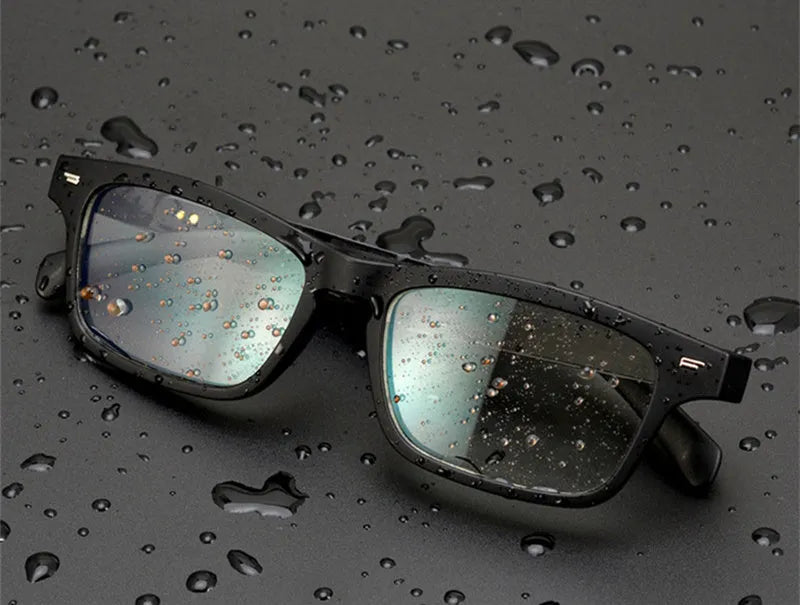 Semi-open Bluetooth smart glasses with PC+ABS frame on a glasses case.