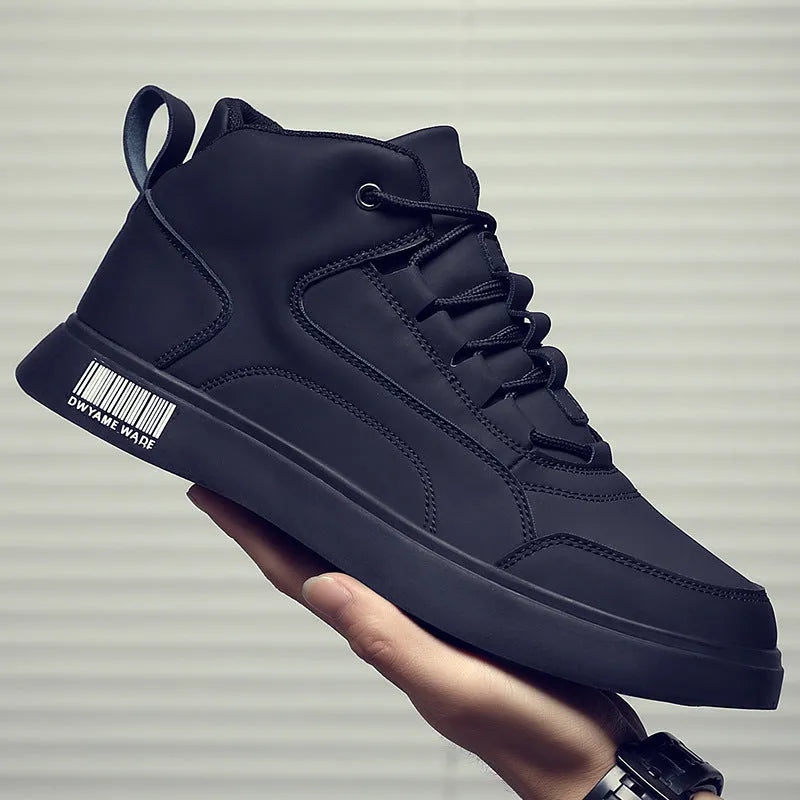 Men's white mid-top casual lace-up shoes with round toe and rubber sole.